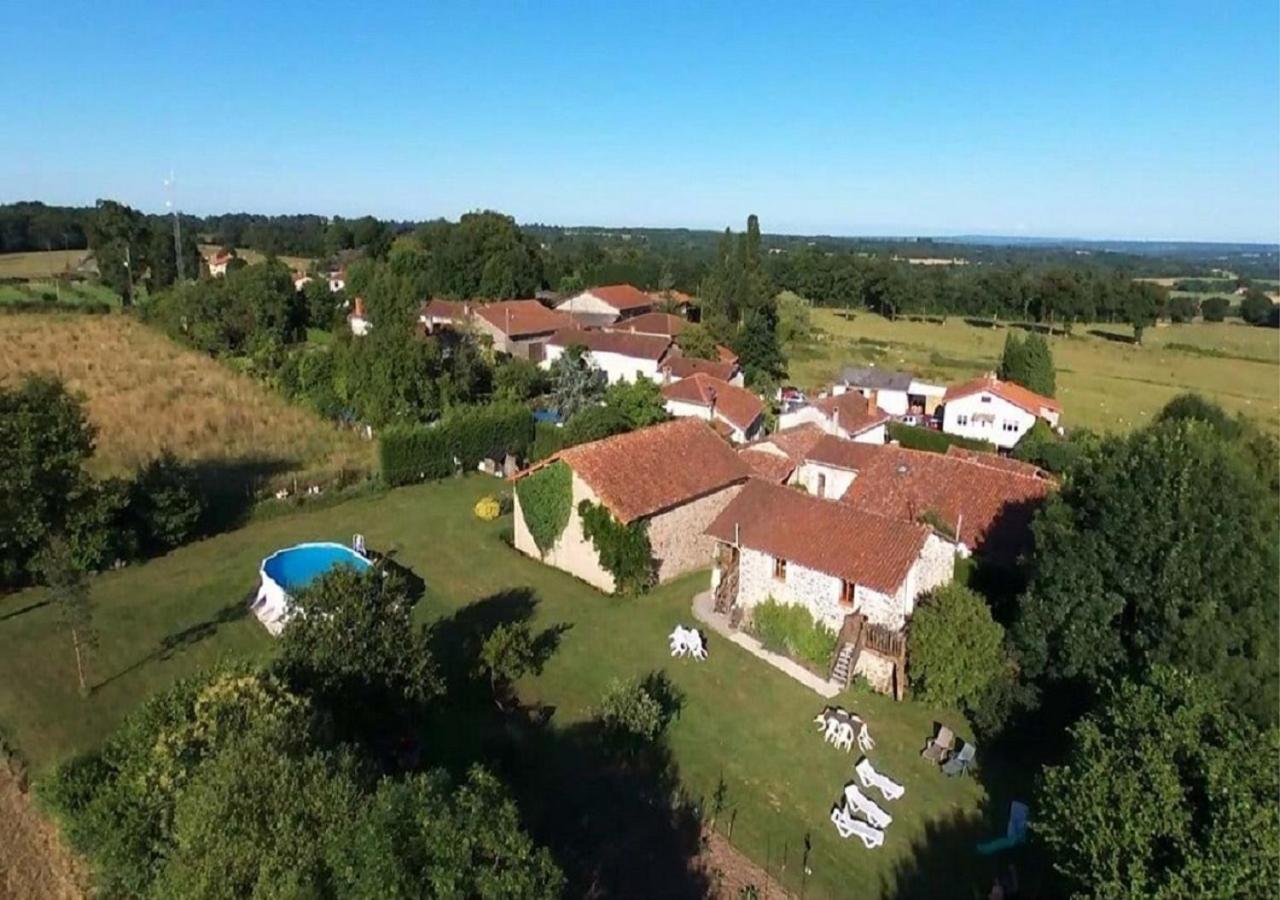 Tranquille Vienne Gites A Chirac Dept Charente Dış mekan fotoğraf