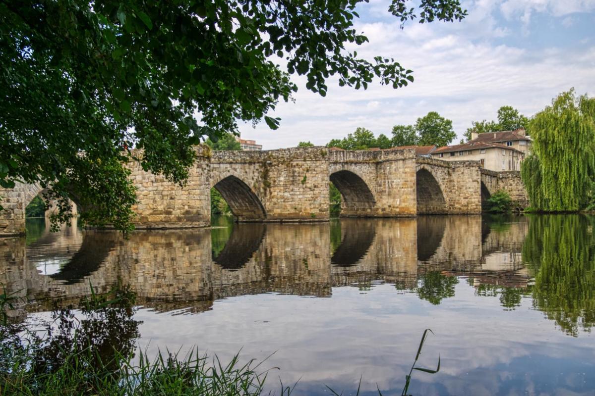 Tranquille Vienne Gites A Chirac Dept Charente Dış mekan fotoğraf